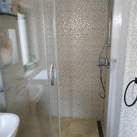 Entire Home Bucharest Exterior photo